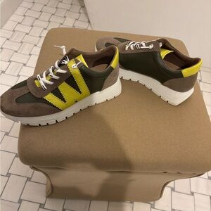 Stylish women’s Wonders Sneakers in Green, and Yellow